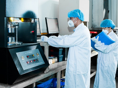 瑞普特板殼式換熱器研發(fā)實(shí)驗(yàn)，科學(xué)保證